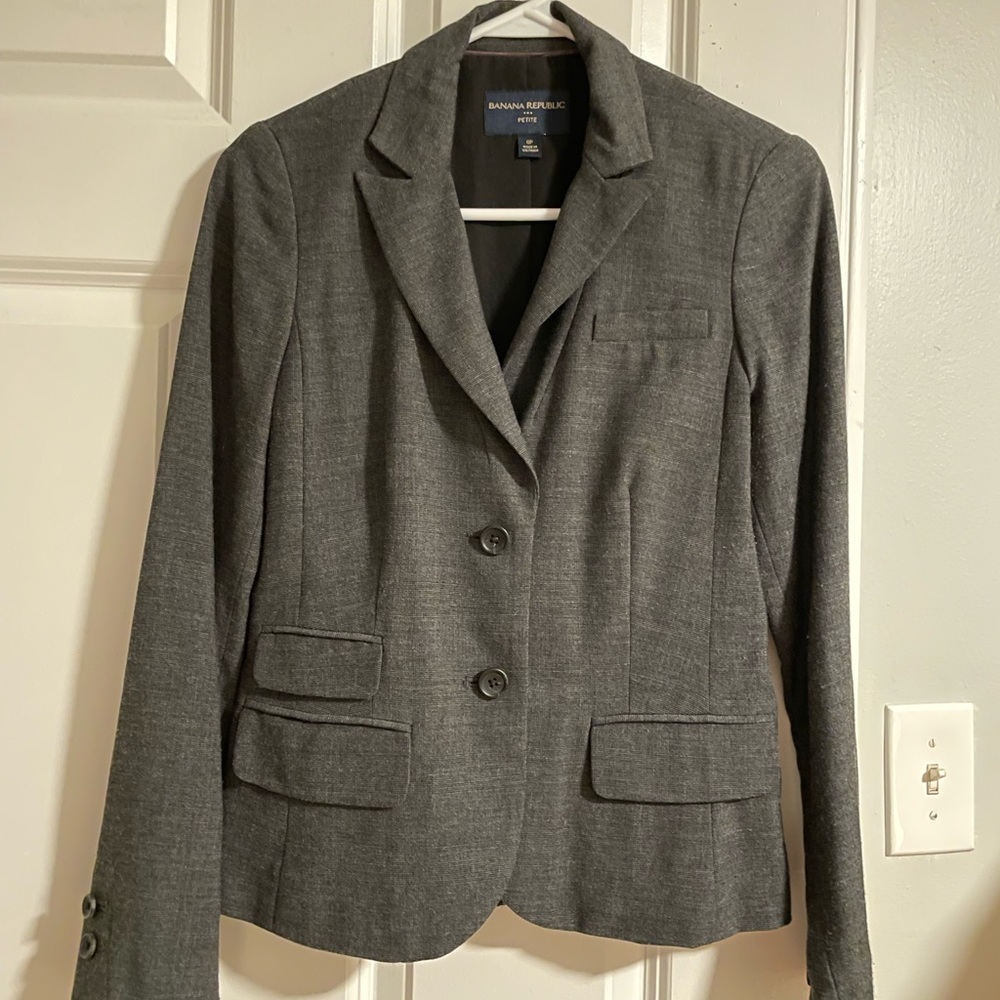 Banana Republic Petite gray blazer